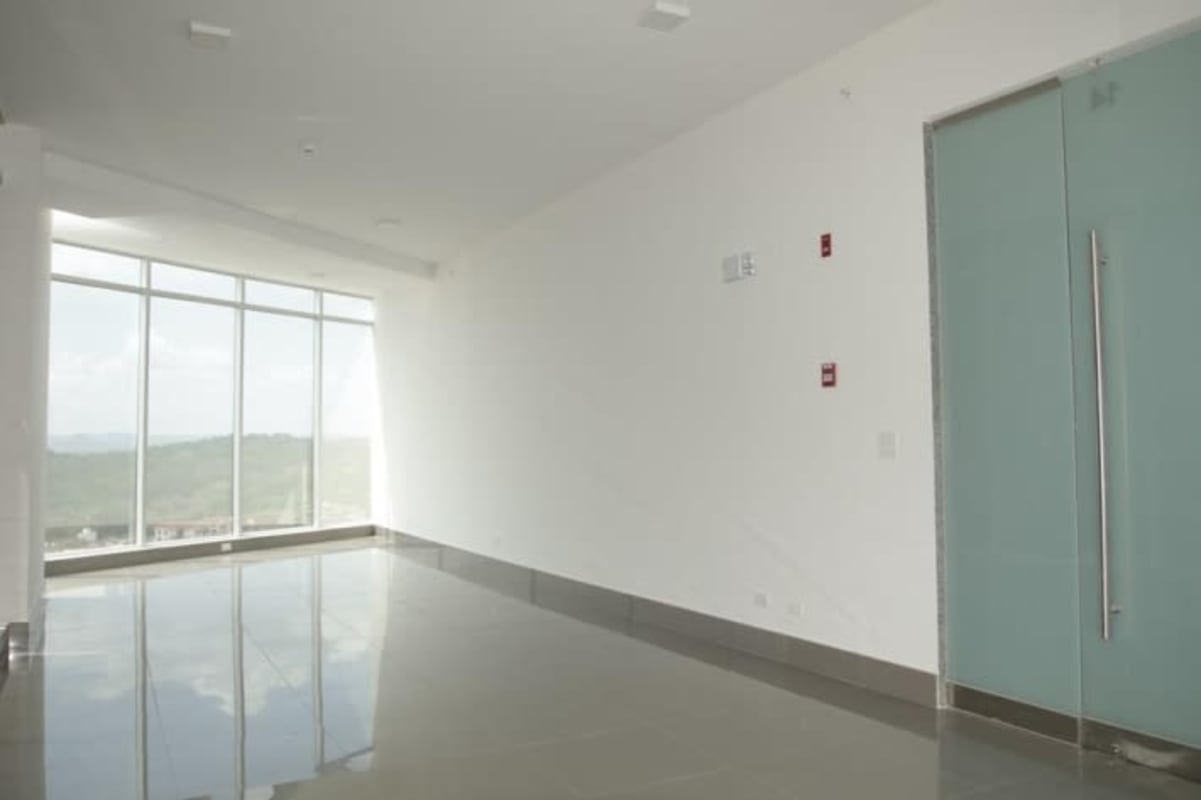 Secure main lobby entrance at Golden Point office building Panama