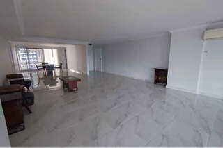 Apartment for Sale in San Francisco - 4 bedrooms