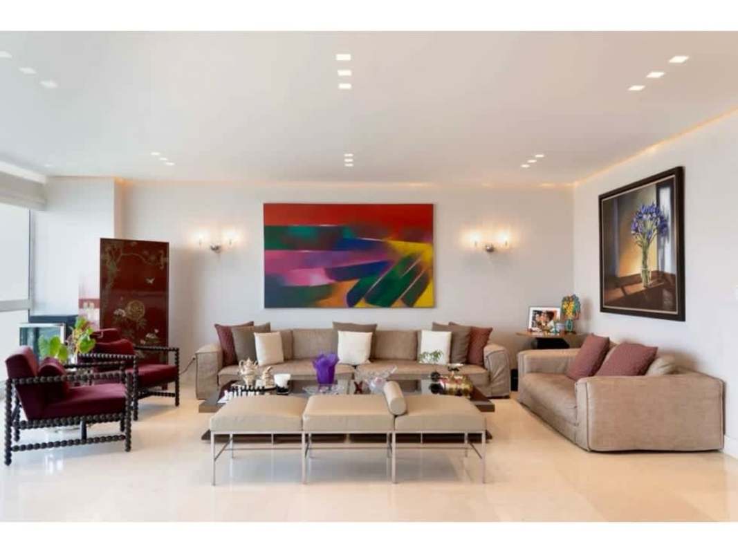 Contemporary kitchen with granite countertops, breakfast area, and premium appliances Punta Paitilla Panama