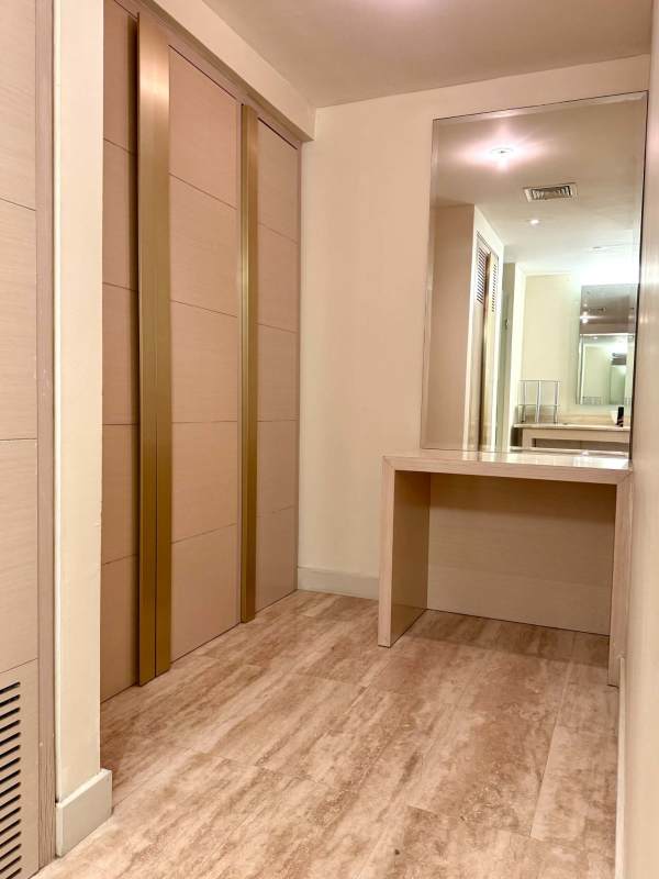 Open kitchen with granite countertop stylish appliances Waldorf Astoria Panama studio