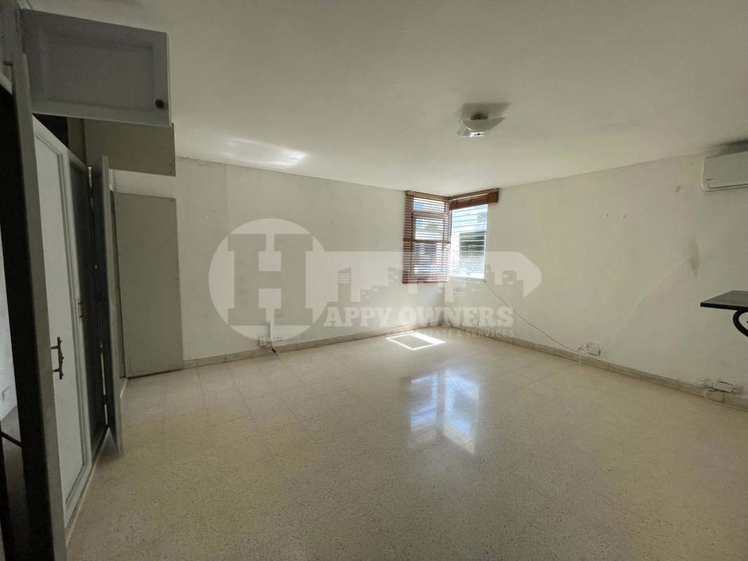 Dining area with glass doors leading to balcony PH Fiesta Panama City