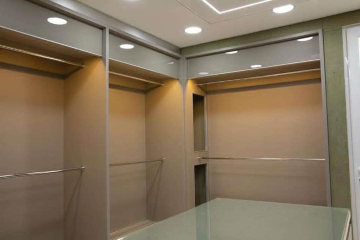 Modern luxury kitchen marble counters high-end appliances luxury Penthouse PH The Venetian Panama