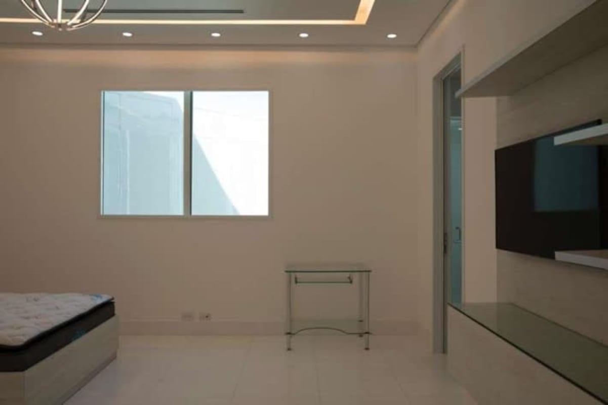 Private rooftop pool with ocean skyline views luxury penthouse PH Venetian Punta Pacifica Panama City