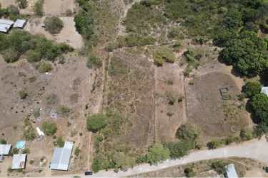 Aerial photo of rural undeveloped land with dirt access road in Río Hato Panama