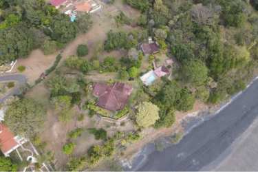 Beachfront Luxury Mansion with Guest Houses in Costa Esmeralda