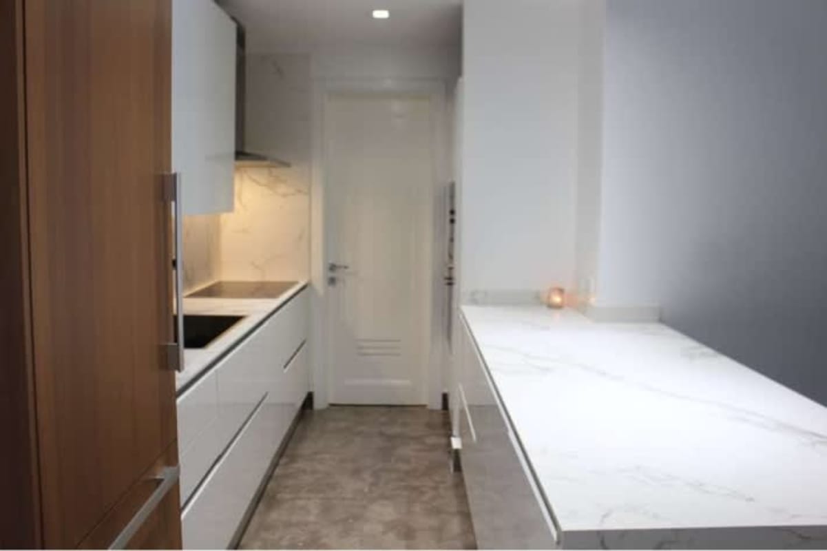 Open-plan living room with ocean view in luxury PH Yoo Panama