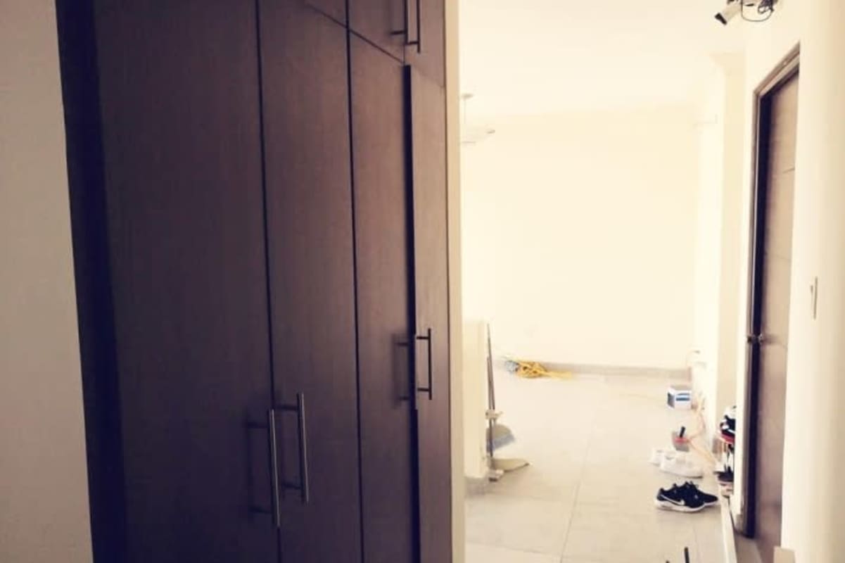 Bedroom with balcony, built-in closet and ensuite in PH Brisas Point Brisas del Golf for sale