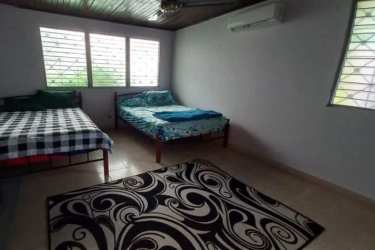 Central Commercial Property on Large Lot in David Chiriquí