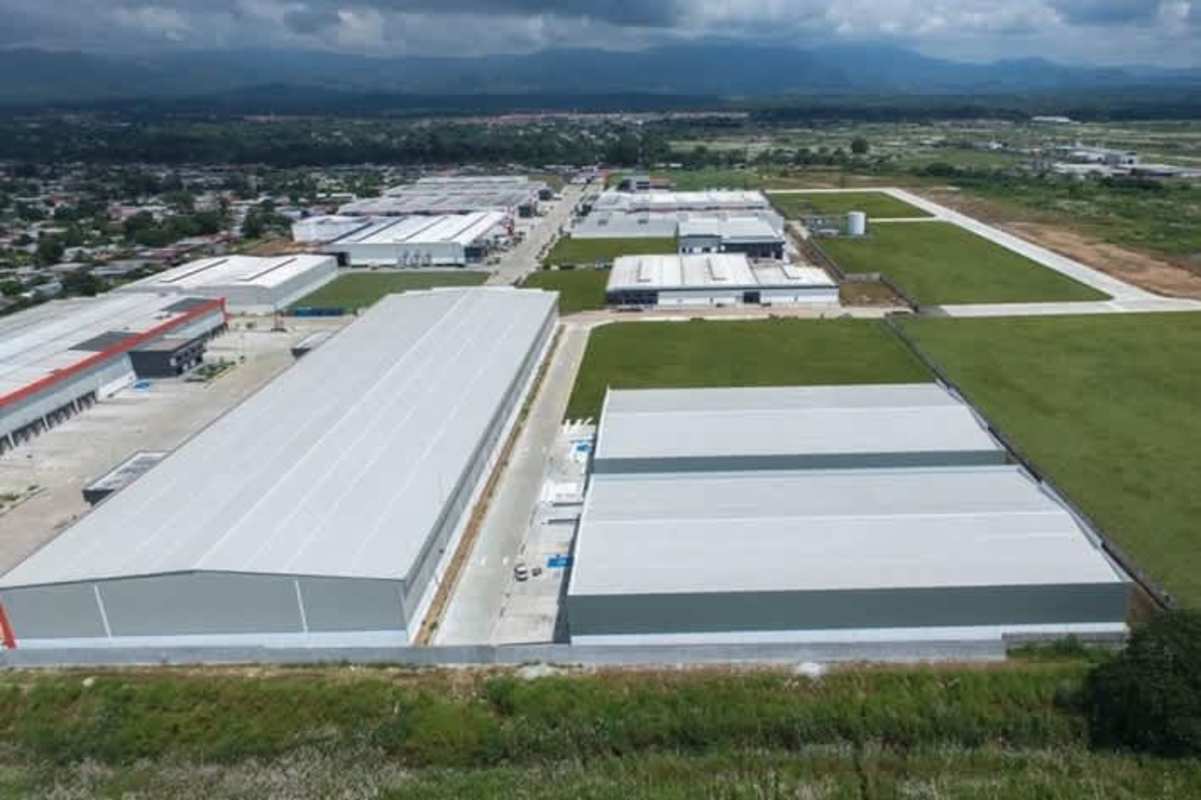 Warehouse Commercial Space Panapark Free Zone Panama