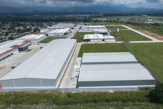 Warehouse/Industrial for Rental in 24 de Diciembre - 0 bedrooms