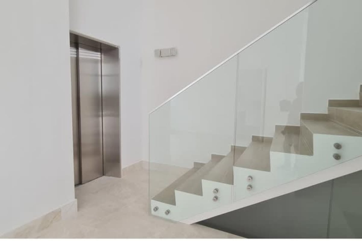 Luxury Triplex Villa at Ocean Villas Ocean Reef