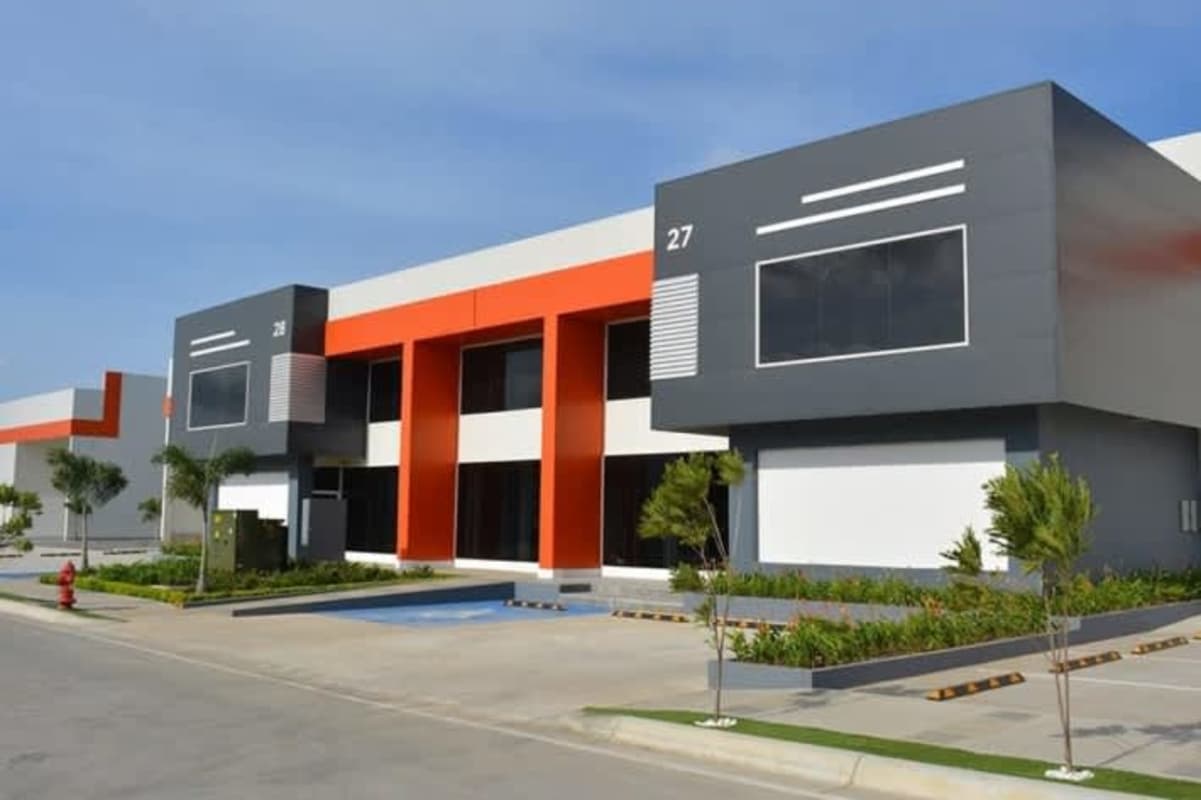 Street view of industrial warehouse with parking Panapark Free Zone Panama