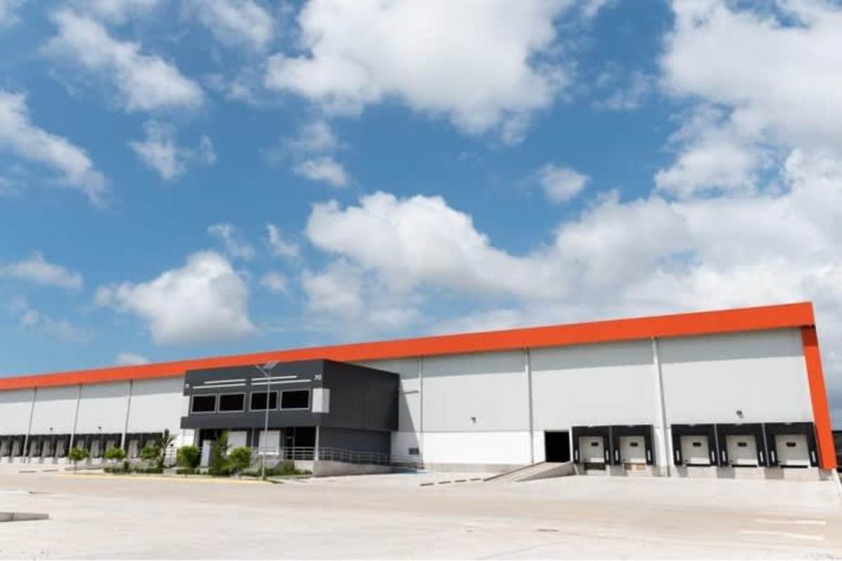 Modern warehouse with dock loading bays in Panapark Free Zone Panama