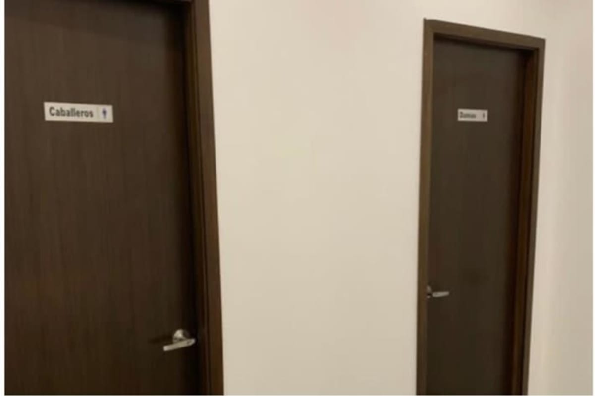 Modular office spaces inside large industrial warehouse for sale Pacora Panama