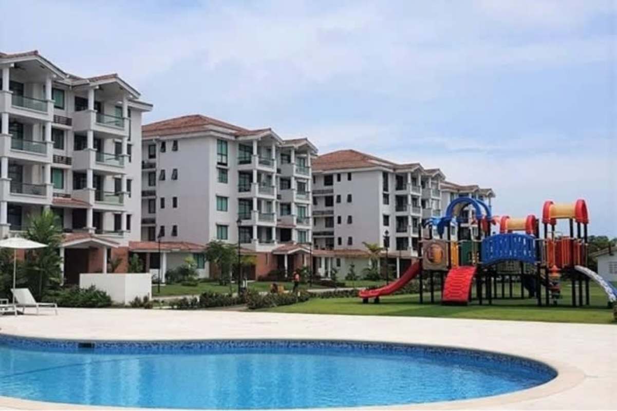 Drone photo of PH Costamare Costa Sur with swimming pools, tennis courts, landscaped gardens Panama City