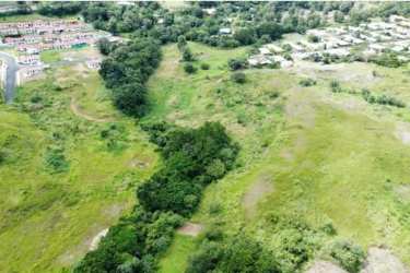 Outline of development land adjoining greenery near rural housing zones in Veraguas Panama