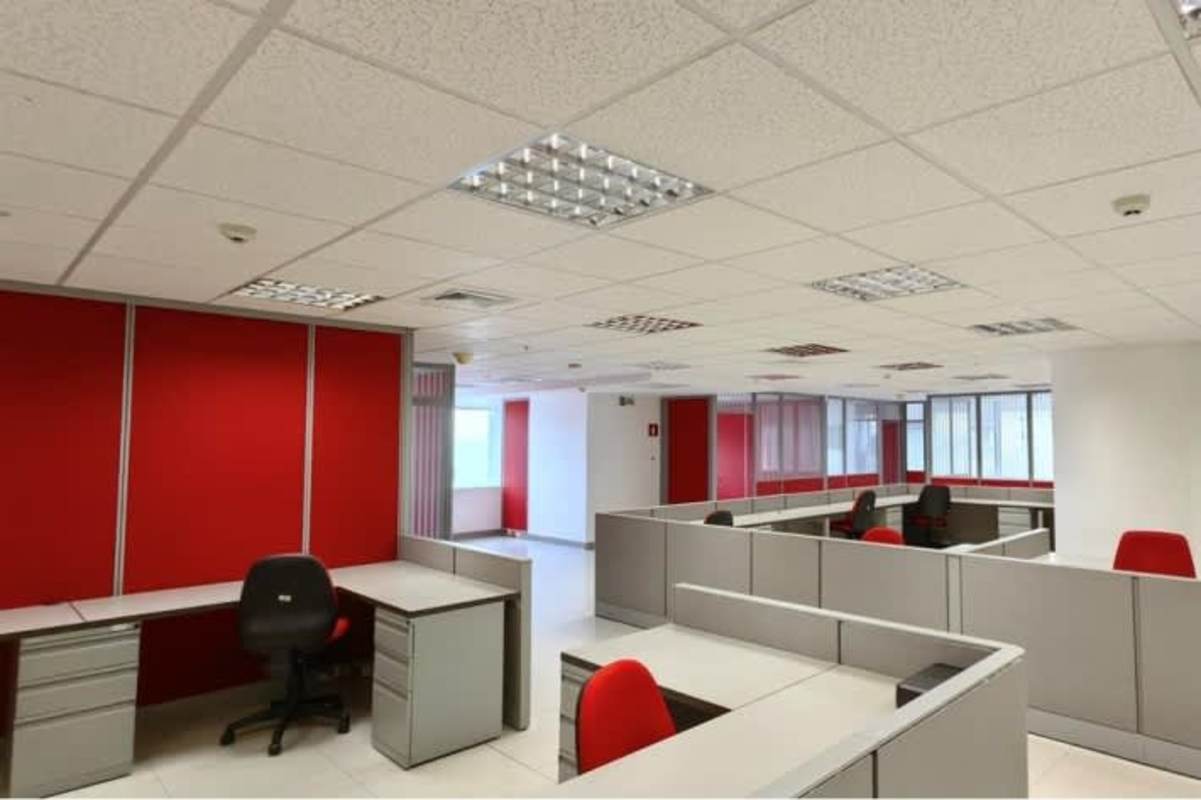 Open plan workspace with modular cubicles and glass partitions modern design PH Oceania Punta Pacifica Panama