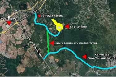 Satellite map highlighting development property, nearby highways and shopping in Arraiján Panama