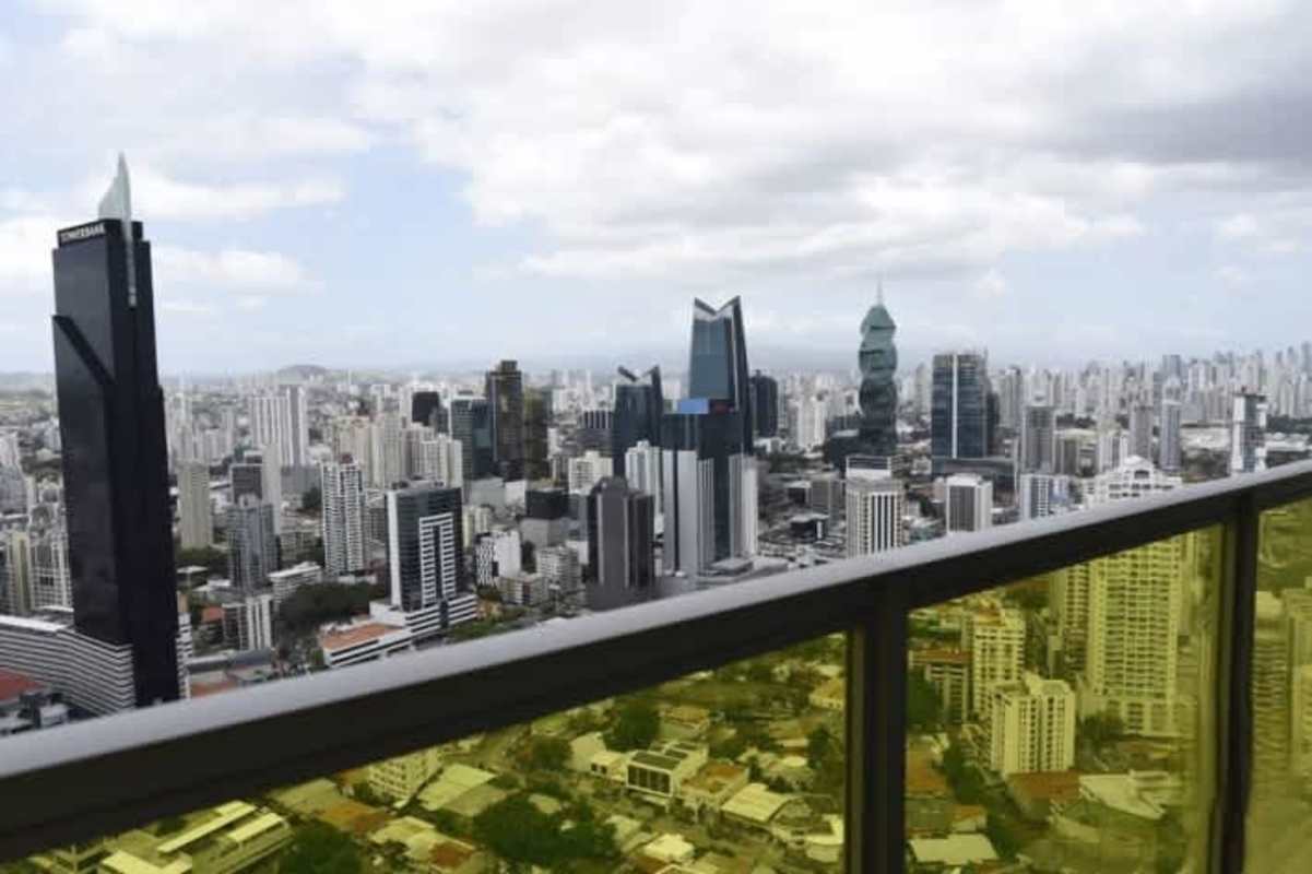 Luxury 1BR Apartment Yoo Panama Arts Tower Avenida Balboa