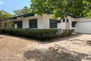 Single-family House for Sale in Chame - 4 bedrooms