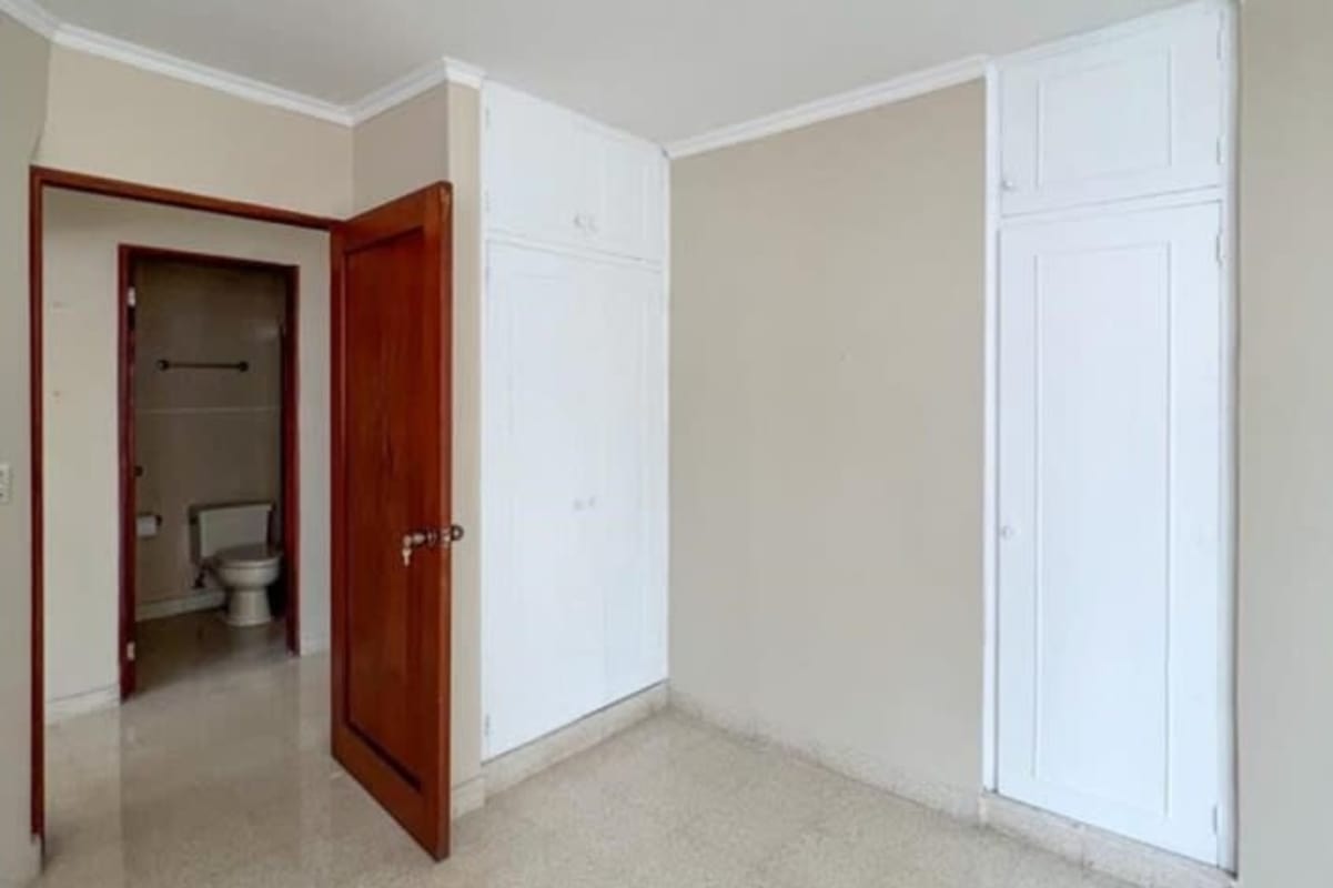 Bedroom and private bathroom PH Mar del Sur Paitilla Panama