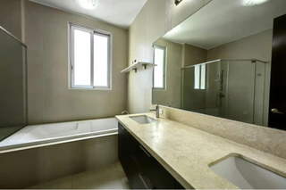 Apartment for Sale in San Francisco - 1 bedroom