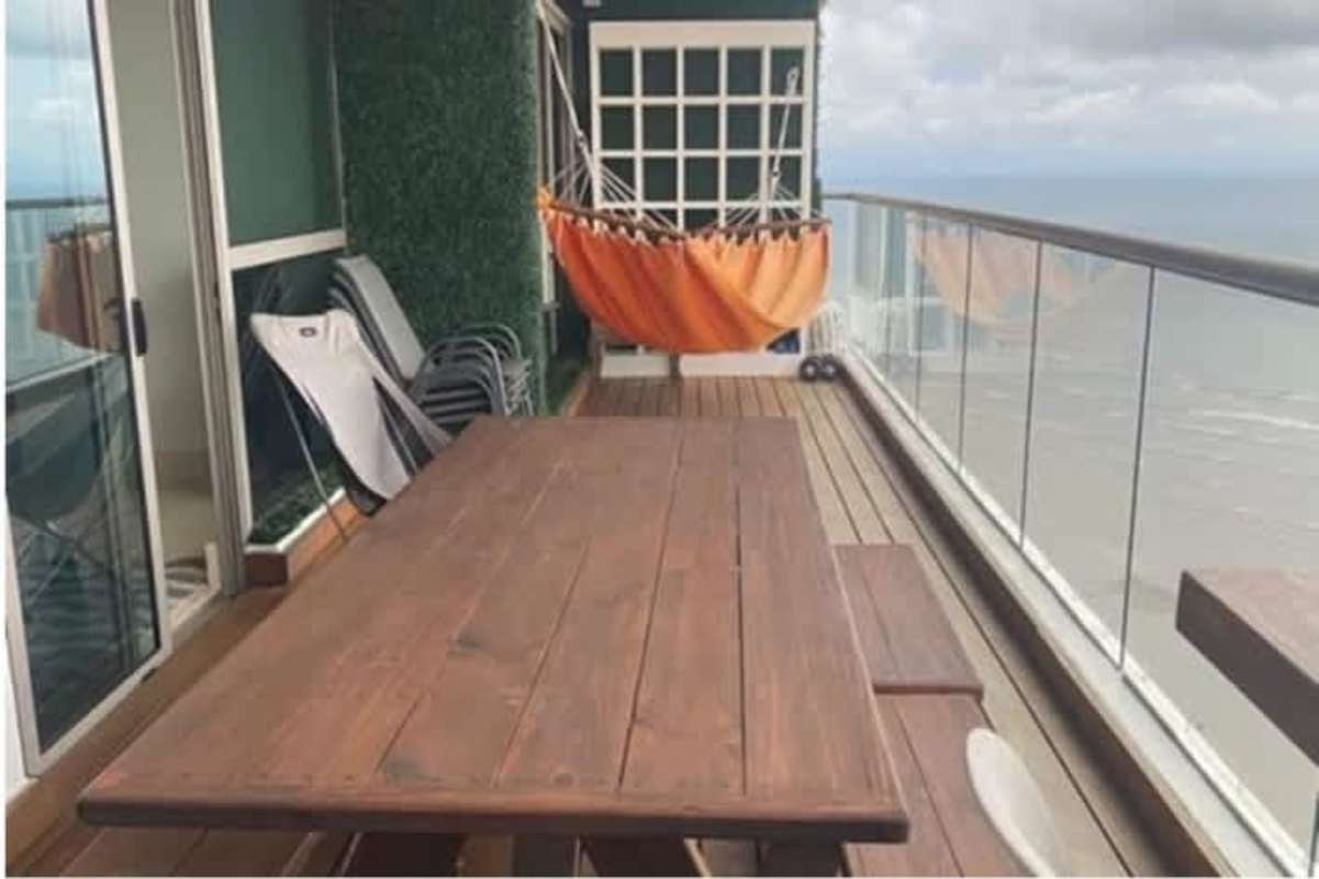 Balcony with glass rail sea skyline views PH Paramount Costa del Este Panama