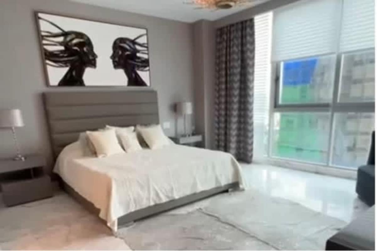 Guest bedroom with twin setup bright and spacious PH Breeze Costa del Este Panama