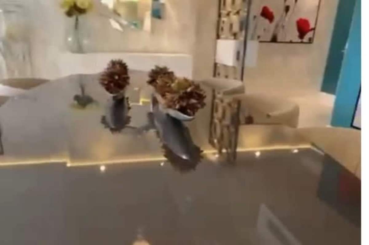 Dining room with modern design panoramic window PH Breeze Costa del Este Panama