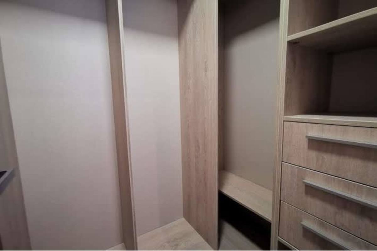 Furnished Luxury 3BR Condo in PH Prestige Tower Bella Vista