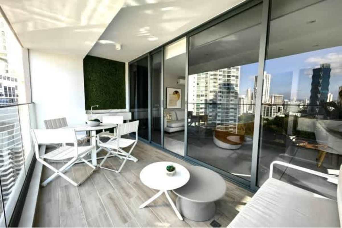 Balcony with outdoor furnishing and skyline view at PH Prestige Tower Bella Vista