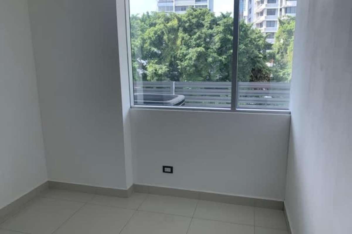 Minimalist internal glass-partitioned office room inside PH BICSA Tower Panama