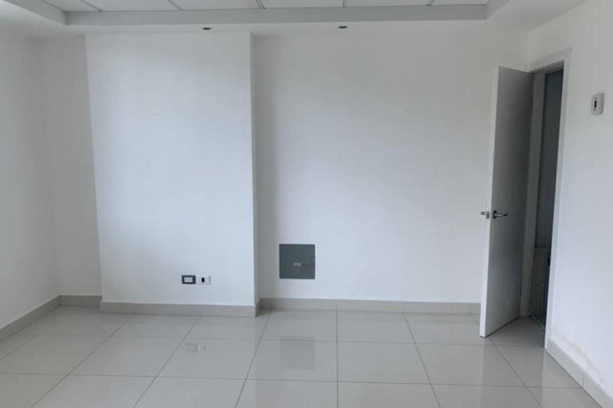 Modern Office for Rent in PH BICSA Tower Panama City