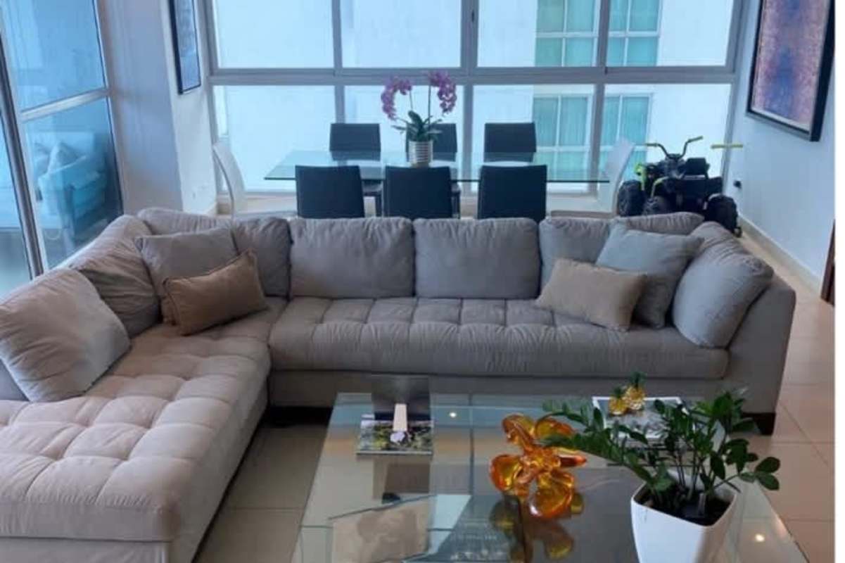 Elegant bedroom with ensuite bathroom and ocean view in PH Ocean Club Panama City