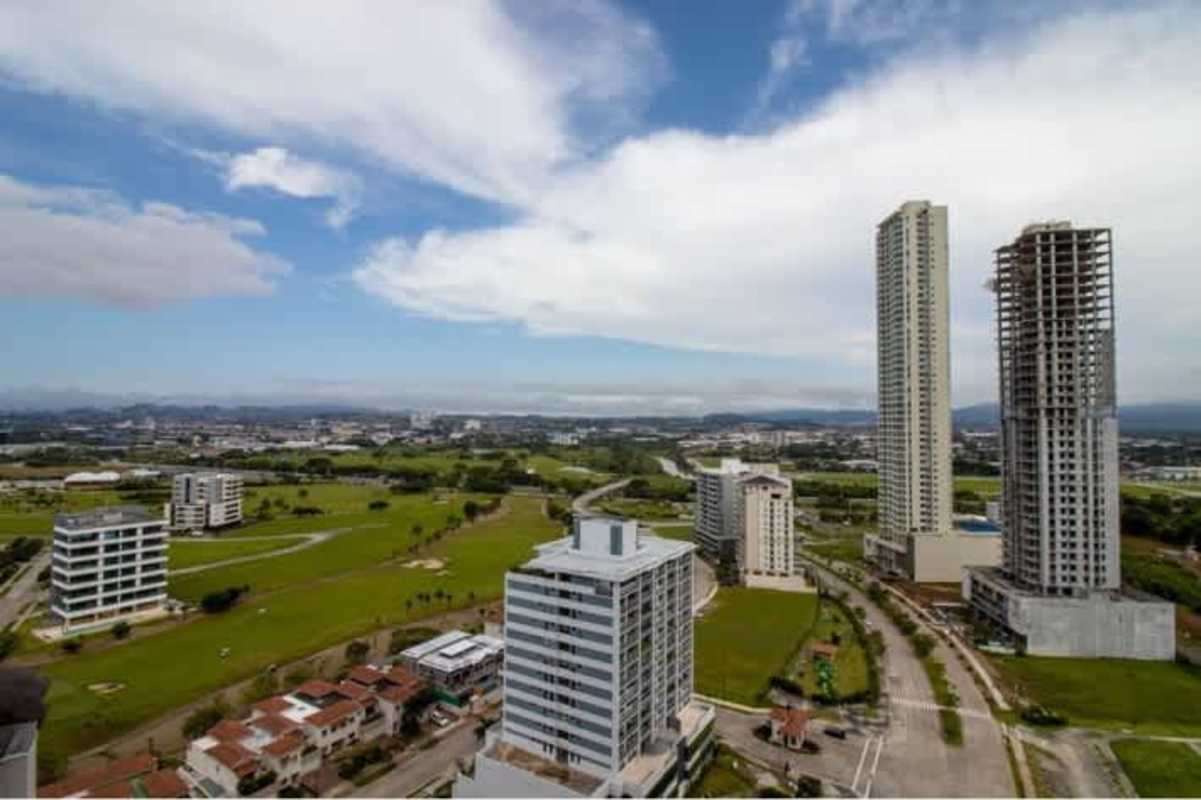 Skyline and landscape around The Ivy near Santa Maria Golf Panama City