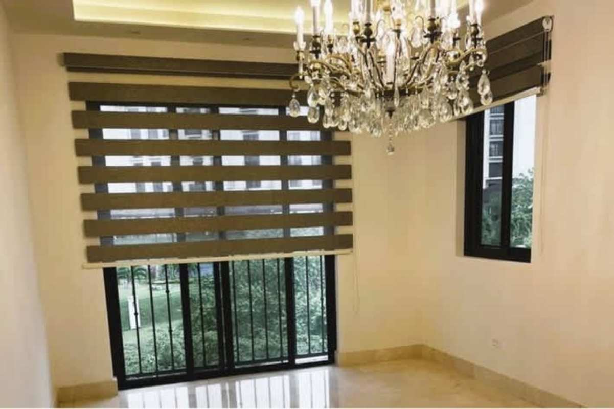Modern bathroom with marble sink, glass shower at PH Embassy Gardens Clayton Panama