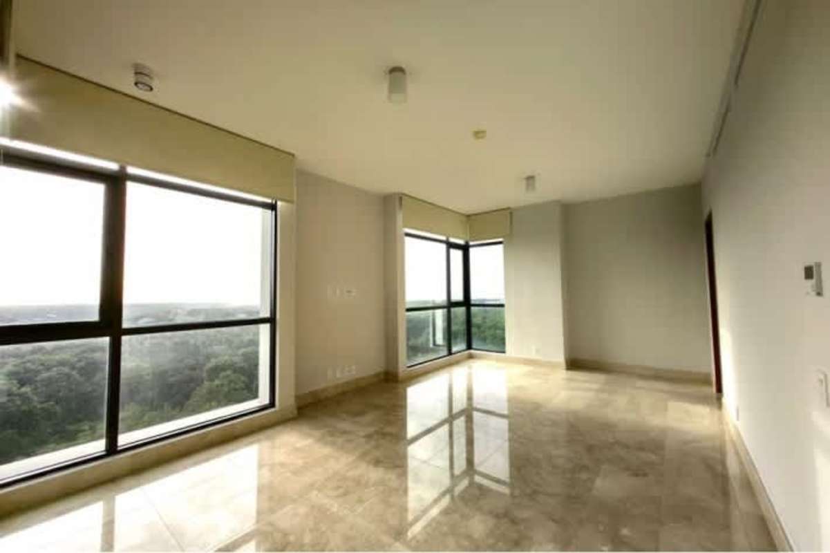Bright spacious living room with marble flooring and large windows in PH Albatross Panama