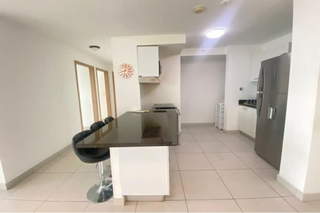 Apartment for Sale in San Francisco - 3 bedrooms