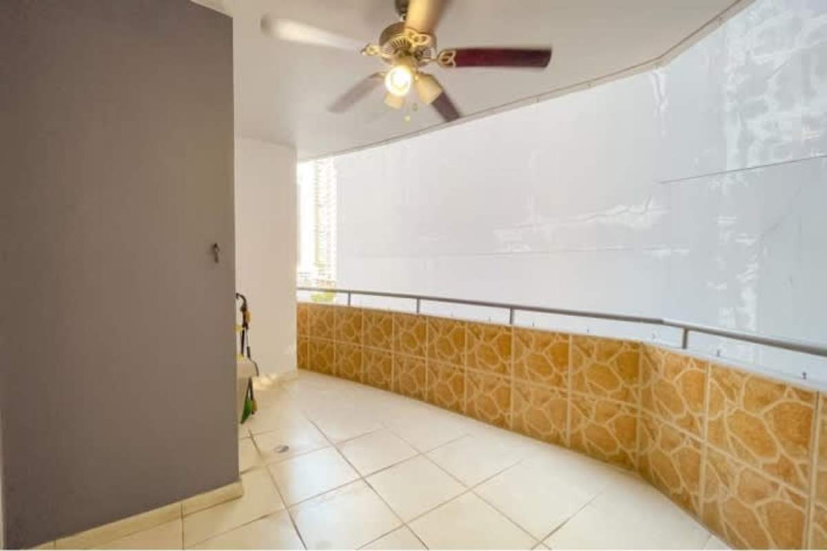 Modern kitchen with granite countertops and appliances PH Bella Vista Tower Panama