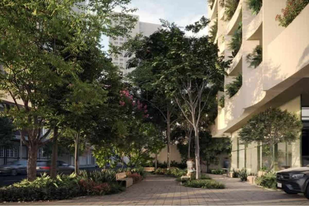 Common outdoor landscaped garden benches high-rise apartment Panama City