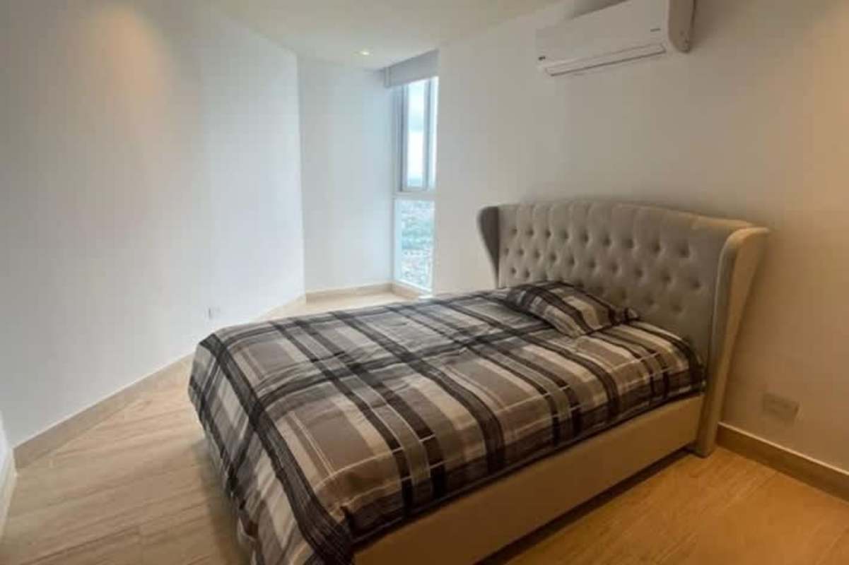 In-unit laundry area with washer dryer PH Grand Tower Costa del Este Panama