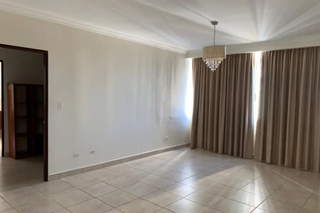 Apartment for Sale in San Francisco - 3 bedrooms