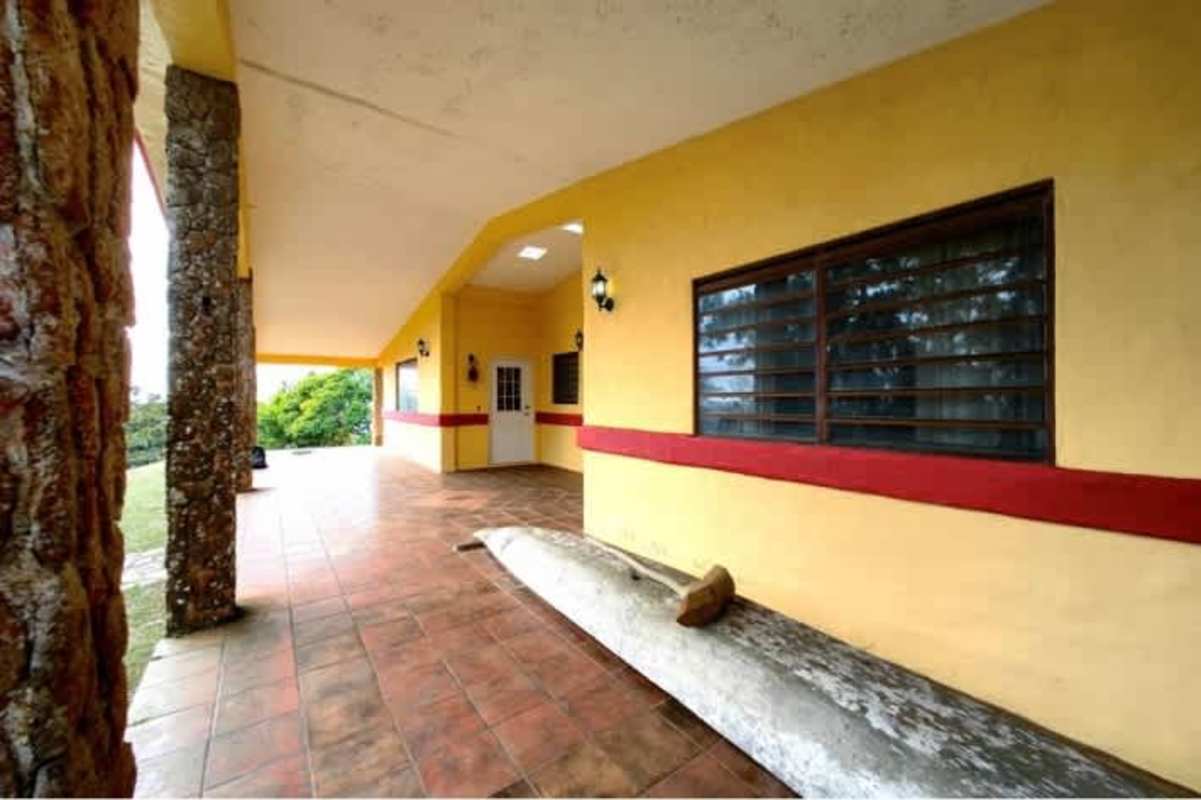Mountain Home with Gazebo & Panoramic Views Cerro Azul Panama