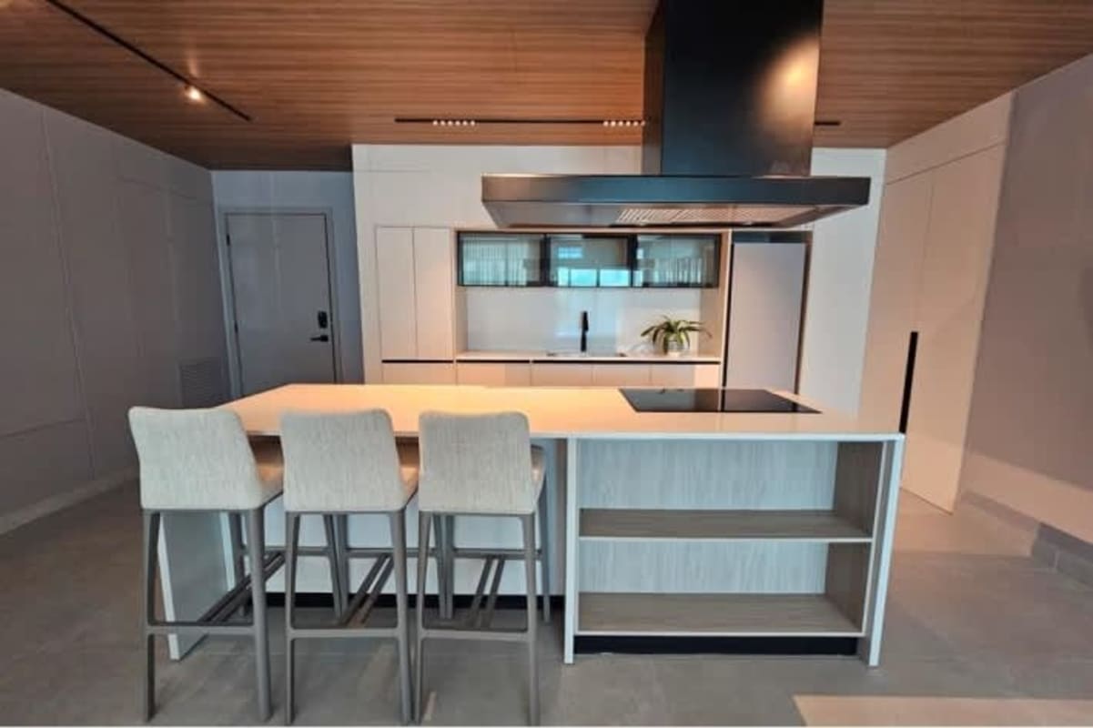 Rooftop pool and skyline view residents amenities PH Marvela Marbella Panama