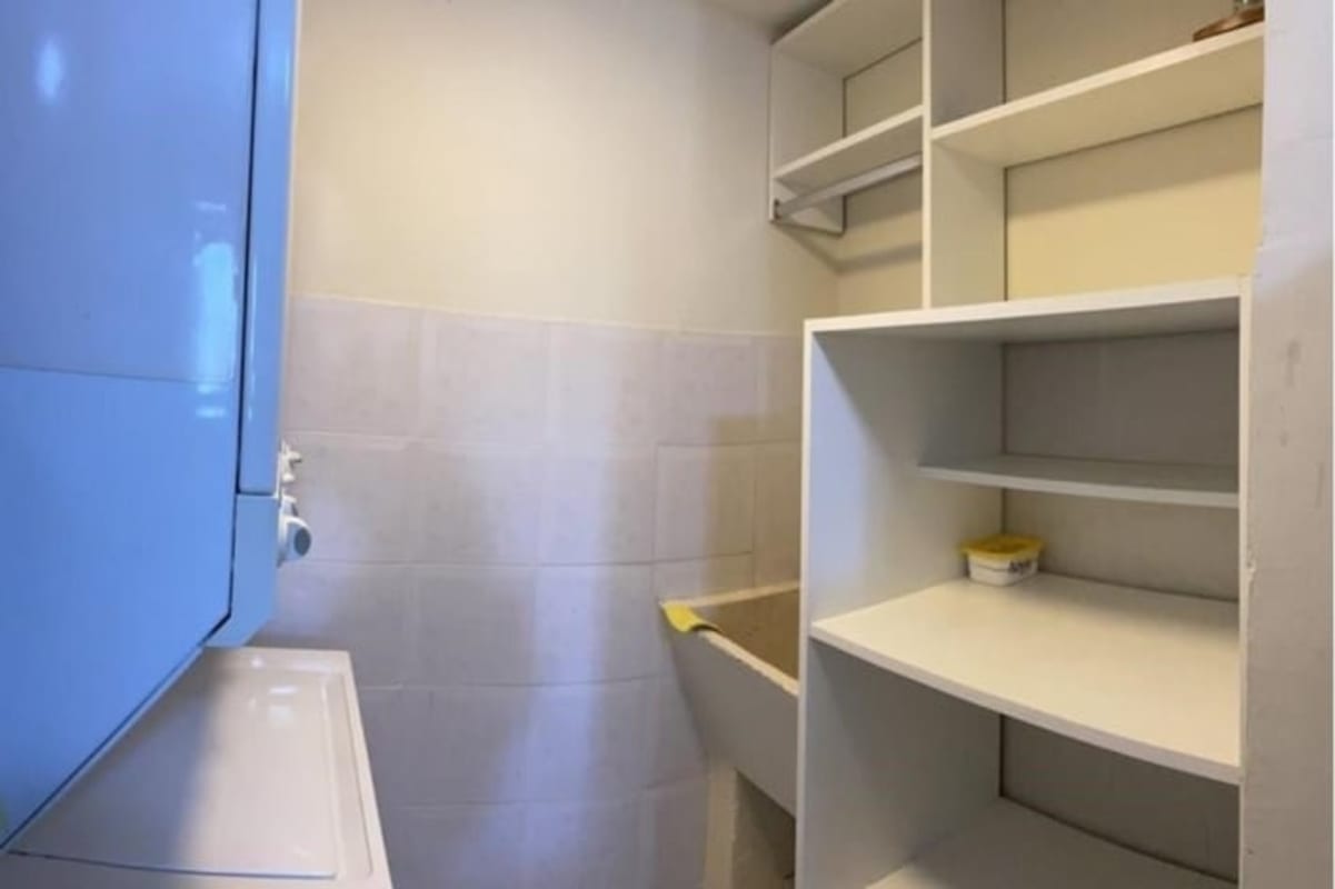 Laundry space with washer hookup, sink, shelving in PH Albrook Park Clayton Panama