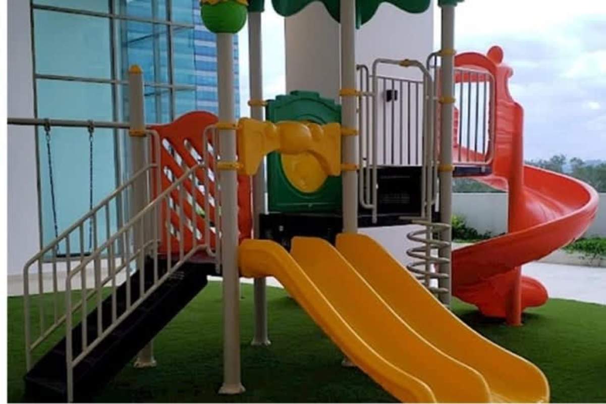 Bright modern kitchen with quartz counters and ample storage in Santa Maria Costa del Este Panama