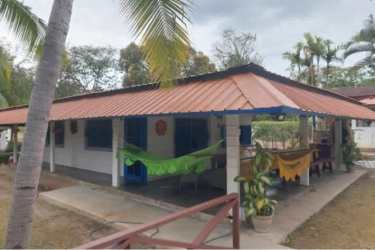 Single-story ranch style house with large yard in Coronado beach community Panama