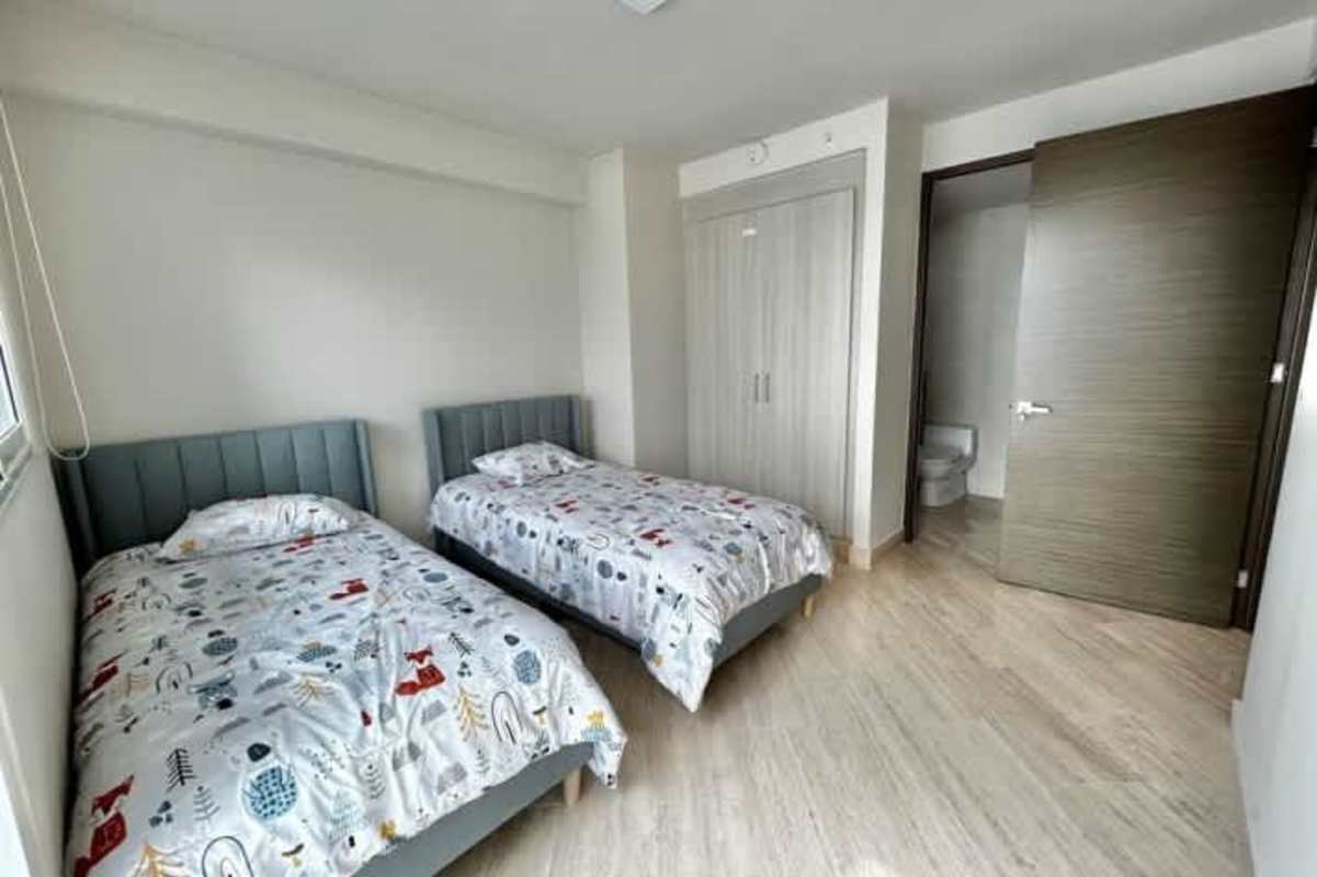 European style kitchen with granite countertops, stainless appliances at PH Paramount Panama