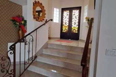 Backyard terrace covered patio private yard Maria Leticia La Chorrera house for sale Panama Oeste