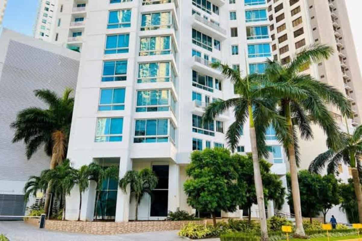 Pacific Ocean and skyline views from PH Castellammare Costa del Este Panama real estate